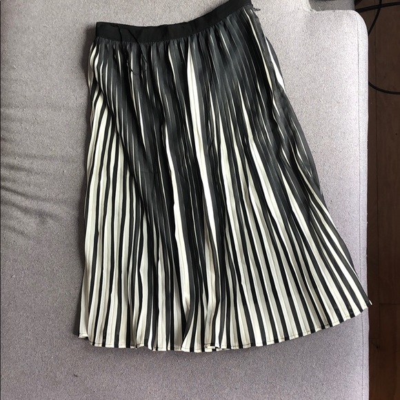 C.luce black and white dress in size small - Picture 1 of 3